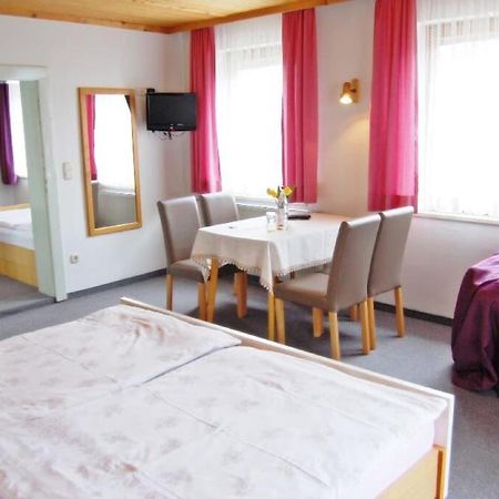 Gaestehaus Fidelis Grafenwiesen ภายนอก รูปภาพ