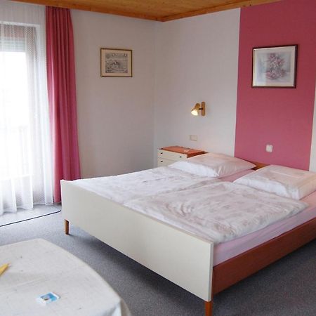 Gaestehaus Fidelis Grafenwiesen ภายนอก รูปภาพ