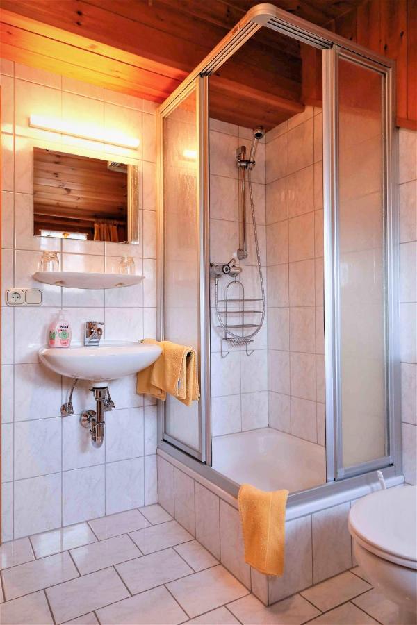 Gaestehaus Fidelis Grafenwiesen ภายนอก รูปภาพ